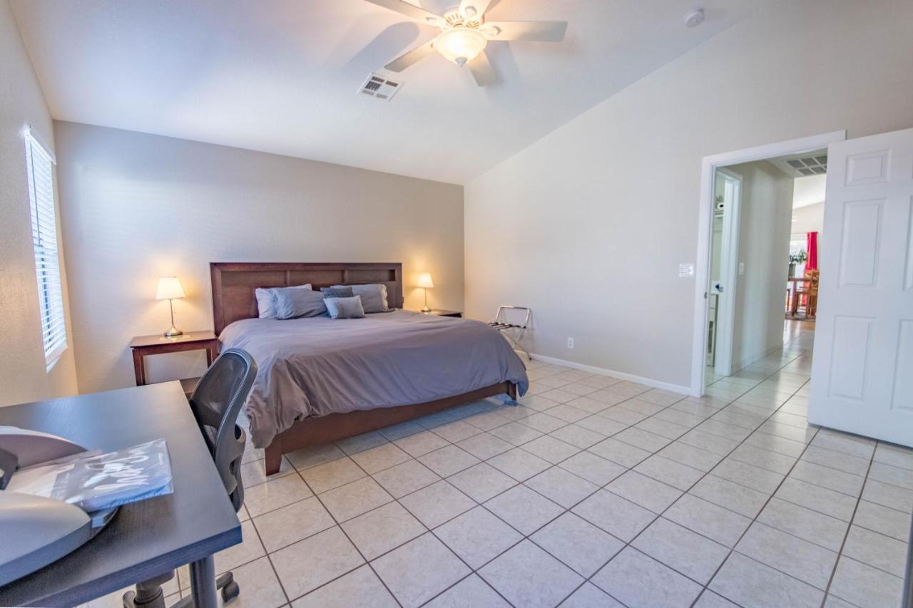 Relax In Style!! Pool, Vegas Games, Rv Parking Villa Las Vegas Exterior foto